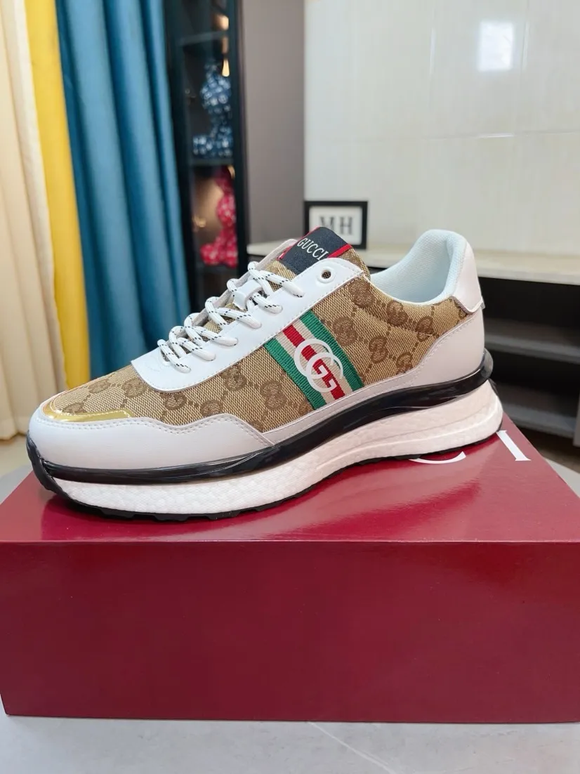 Men's shoes 💰458🌹🌹GUCCI [Gucci] New high-end brand of men's shoes, the latest fashionable casual men's shoes, trendy and versatile, relaxed and sporty style, uppers imported from Italy, first-layer cowhide, genuine leather lining, and ultra-fine workmanship. Original personalized fashionable rubber wear-resistant outsole, light and comfortable on the foot, size 38-44